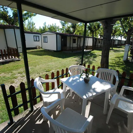 Locazione Turistica Camping Classe Village.5 * Lido di Dante