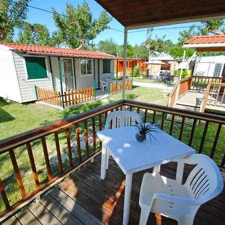 Locazione Turistica Camping Classe Village.5 Casa vacanze *